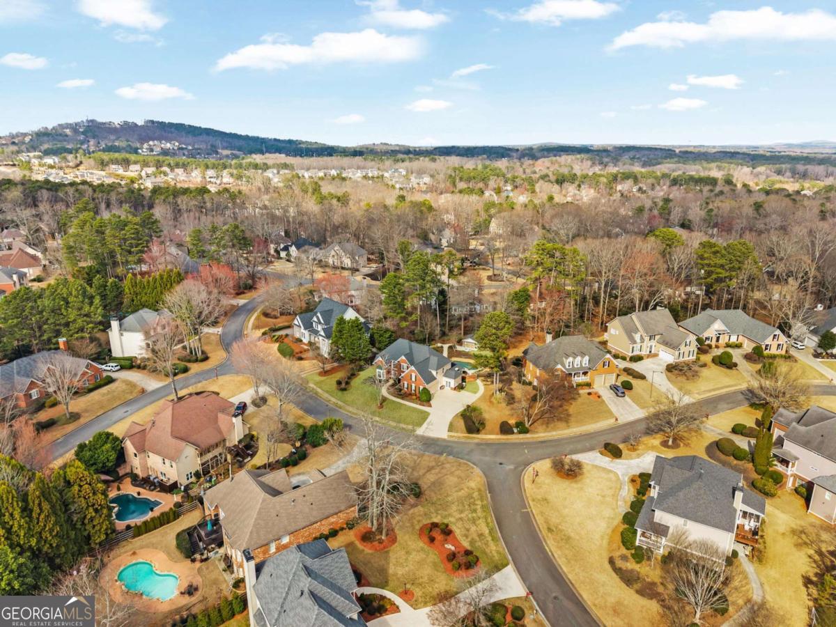 1109 Bowerie Chase Powder Springs GA 30127