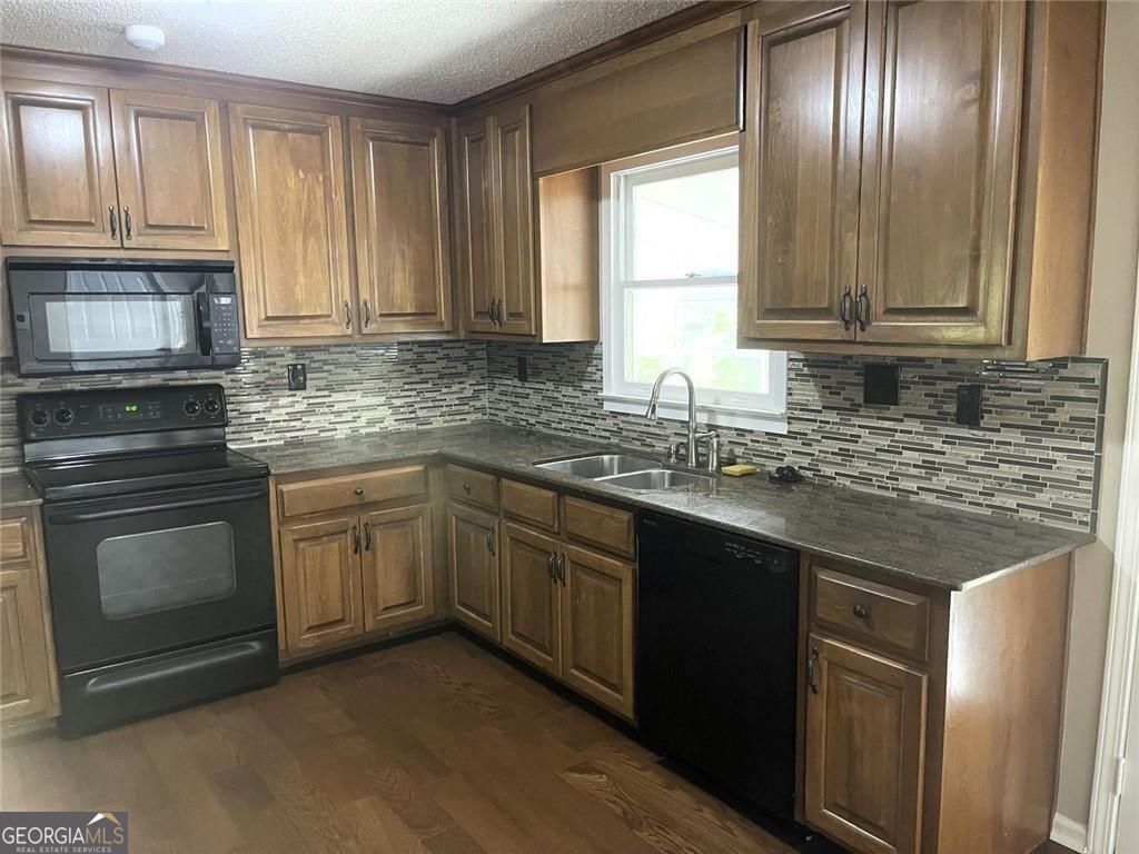 31 Williamsburg Drive NW Rome GA 30165