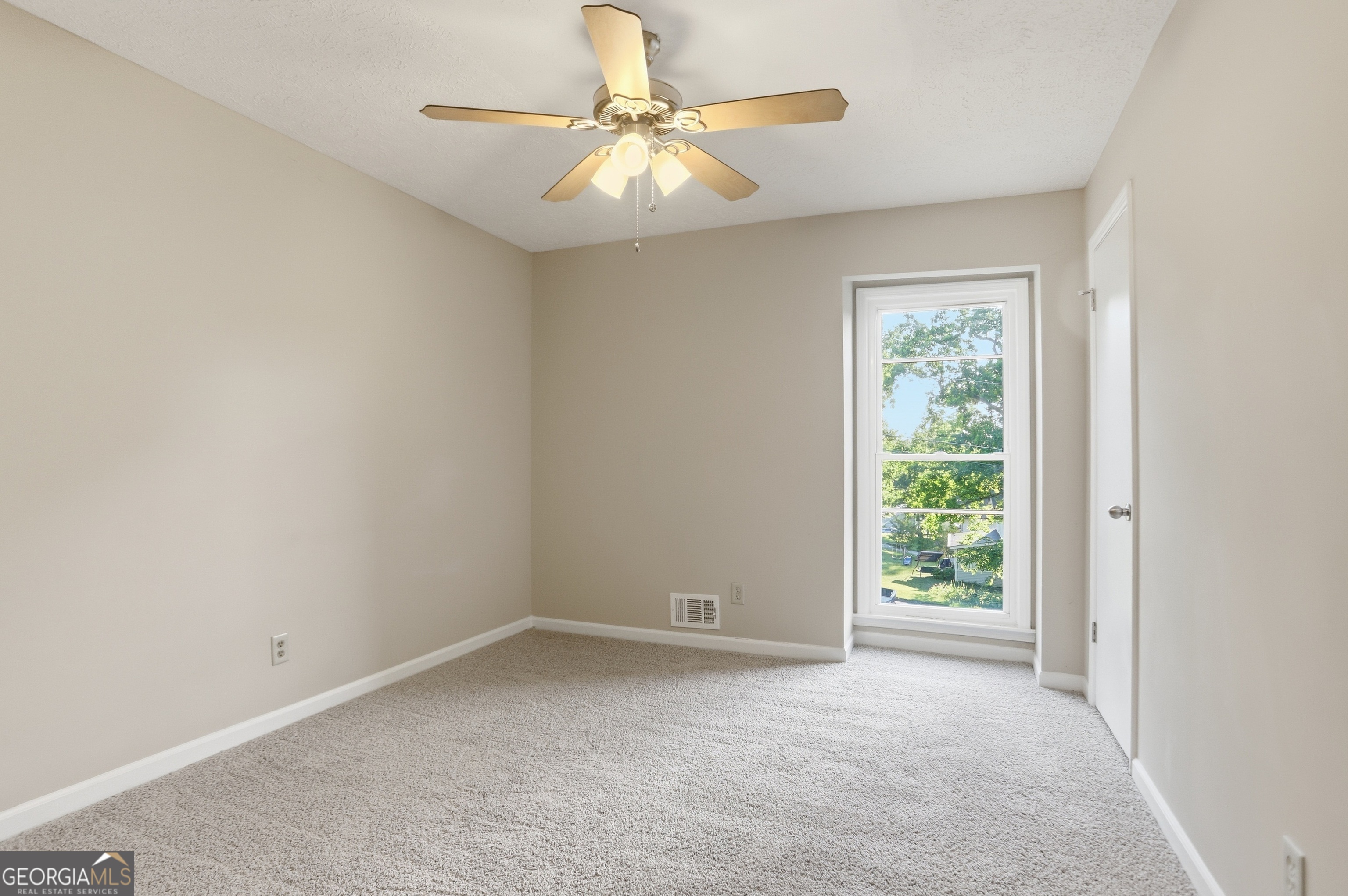 6742 Kellogg Drive Acworth GA 30102