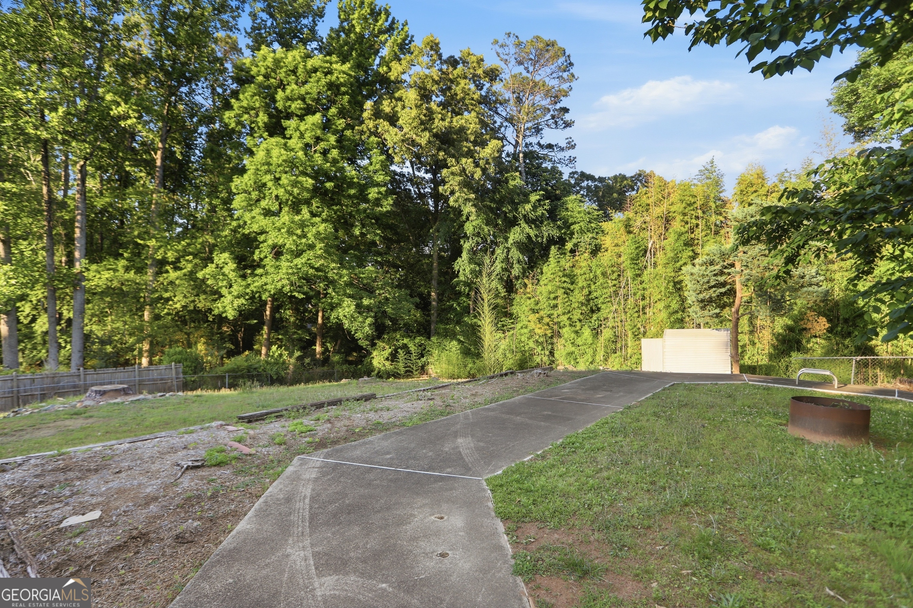 6742 Kellogg Drive Acworth GA 30102