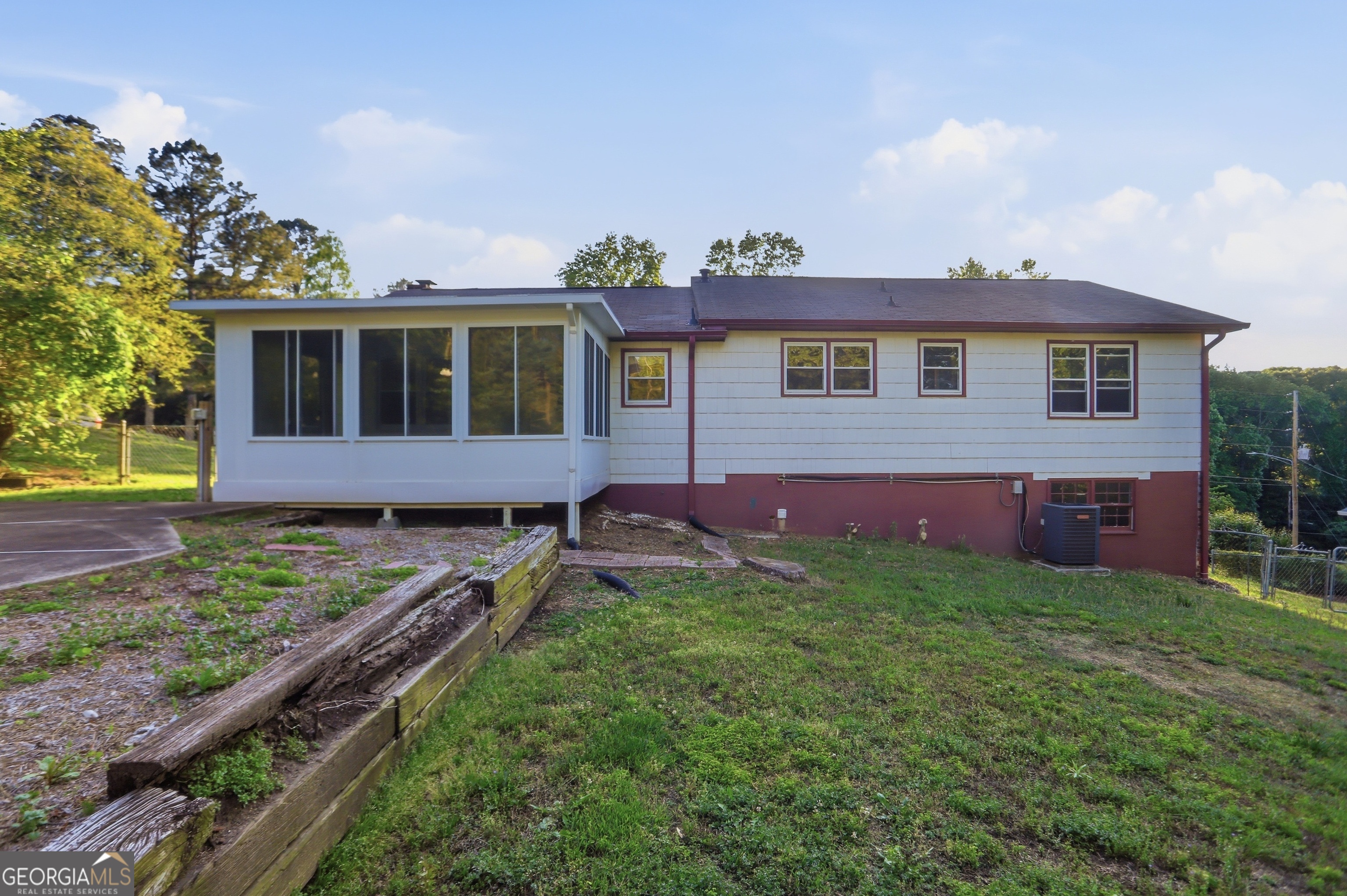 6742 Kellogg Drive Acworth GA 30102