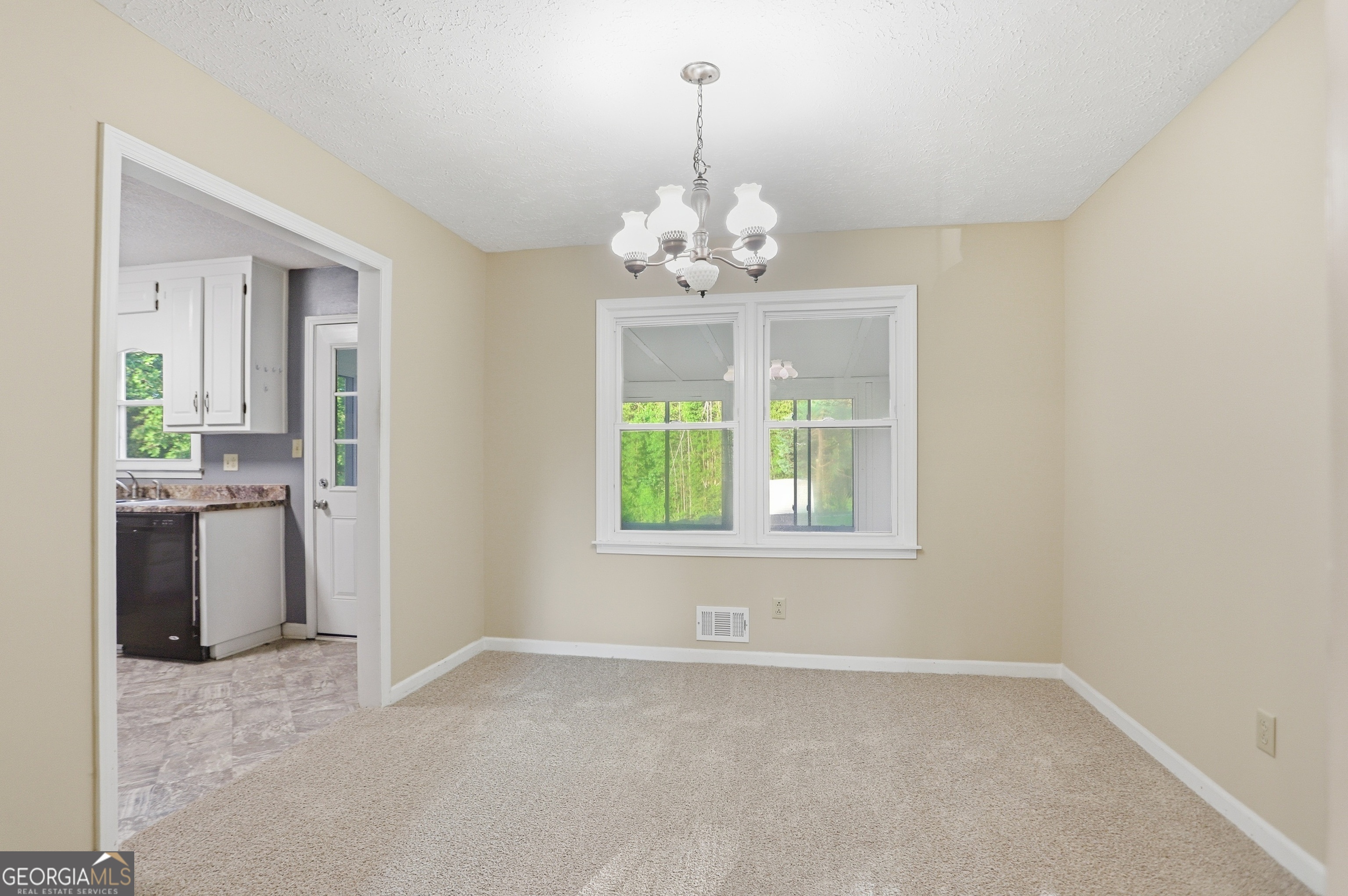 6742 Kellogg Drive Acworth GA 30102