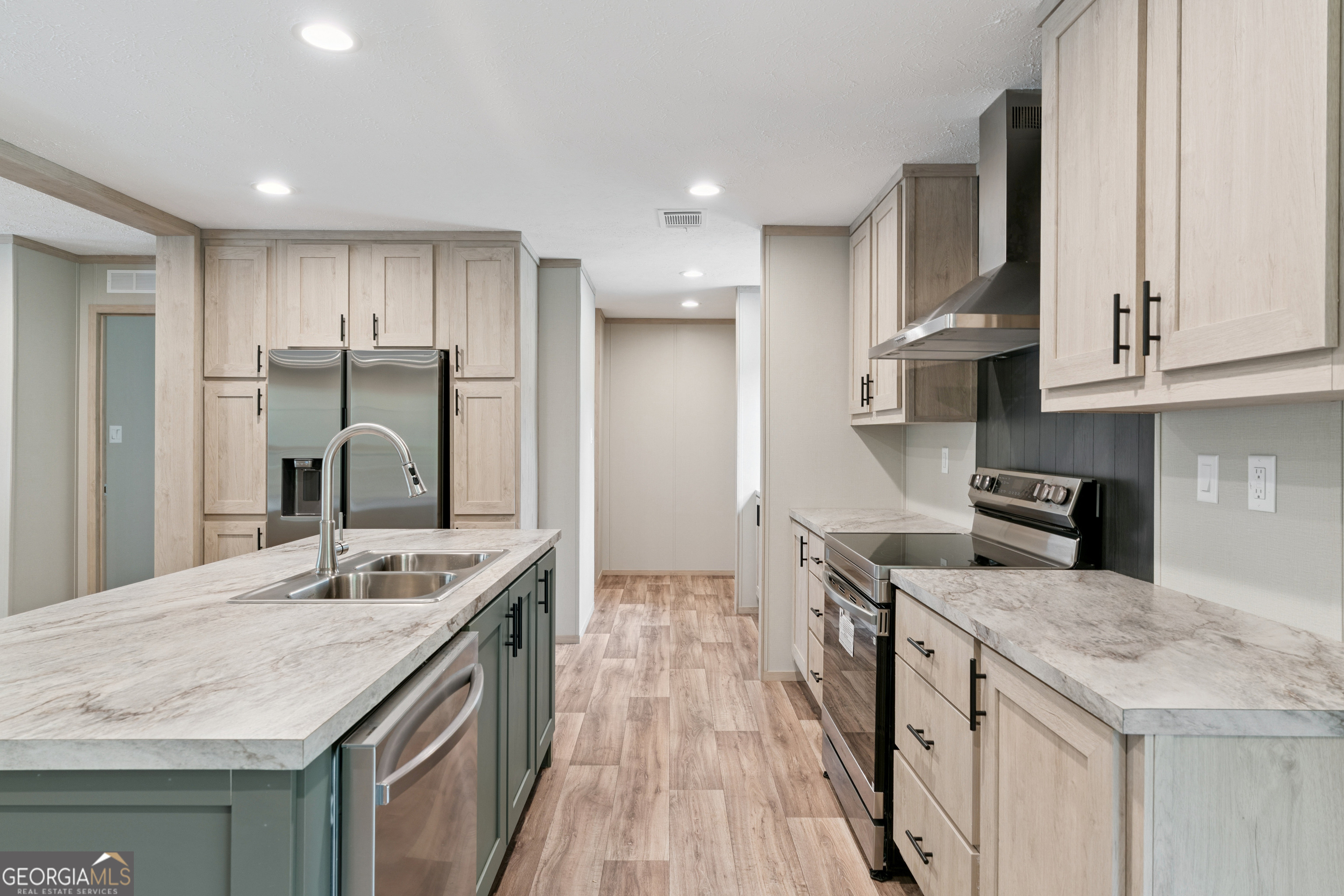 5 N Riverhill Trail Brunswick GA 31525