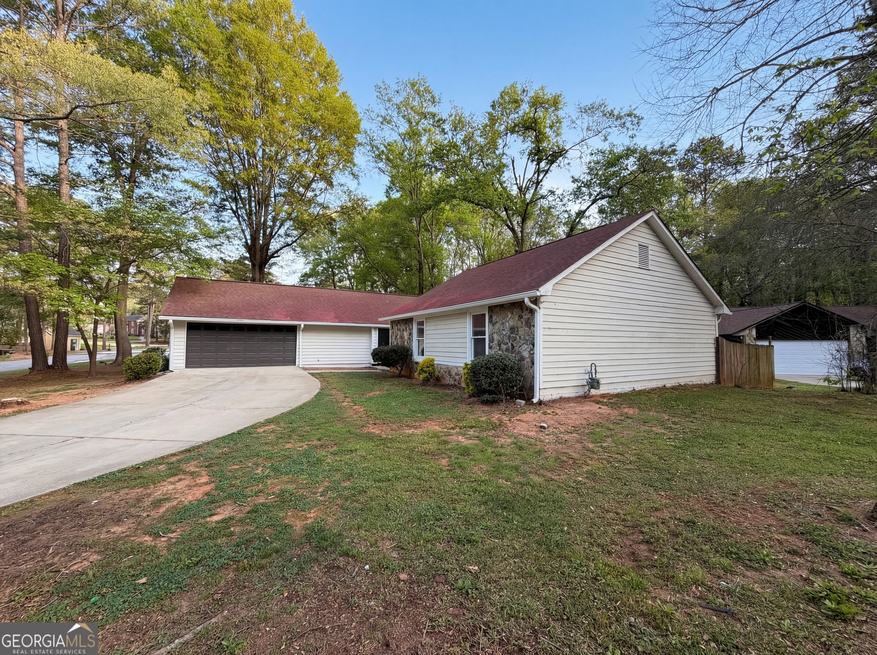 1430 Stoneleigh Hill Road Lithonia GA 30058