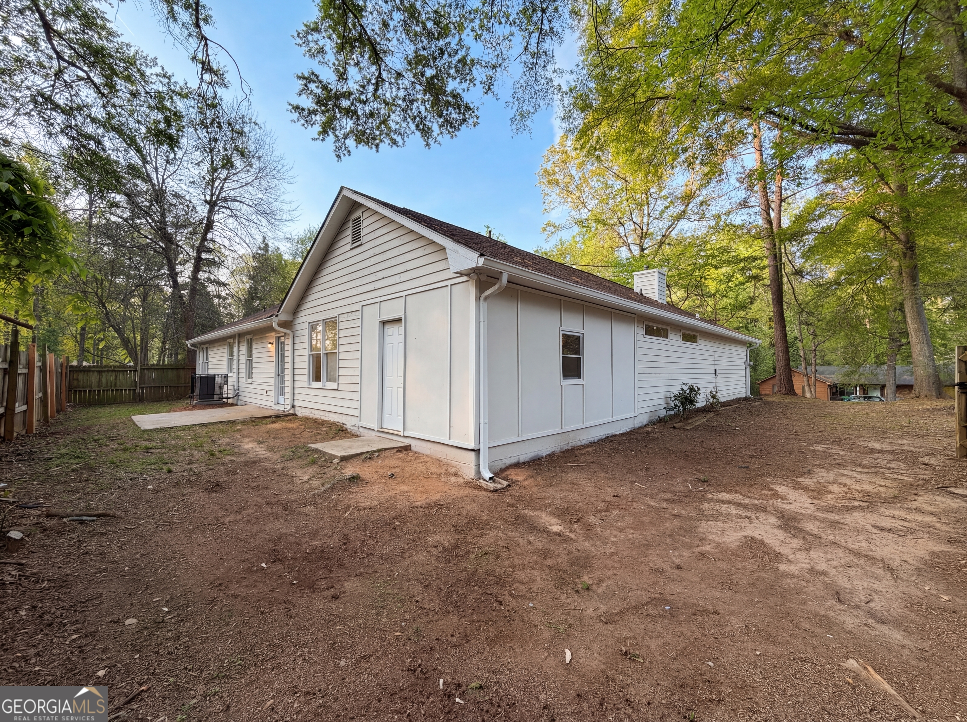 1430 Stoneleigh Hill Road Lithonia GA 30058