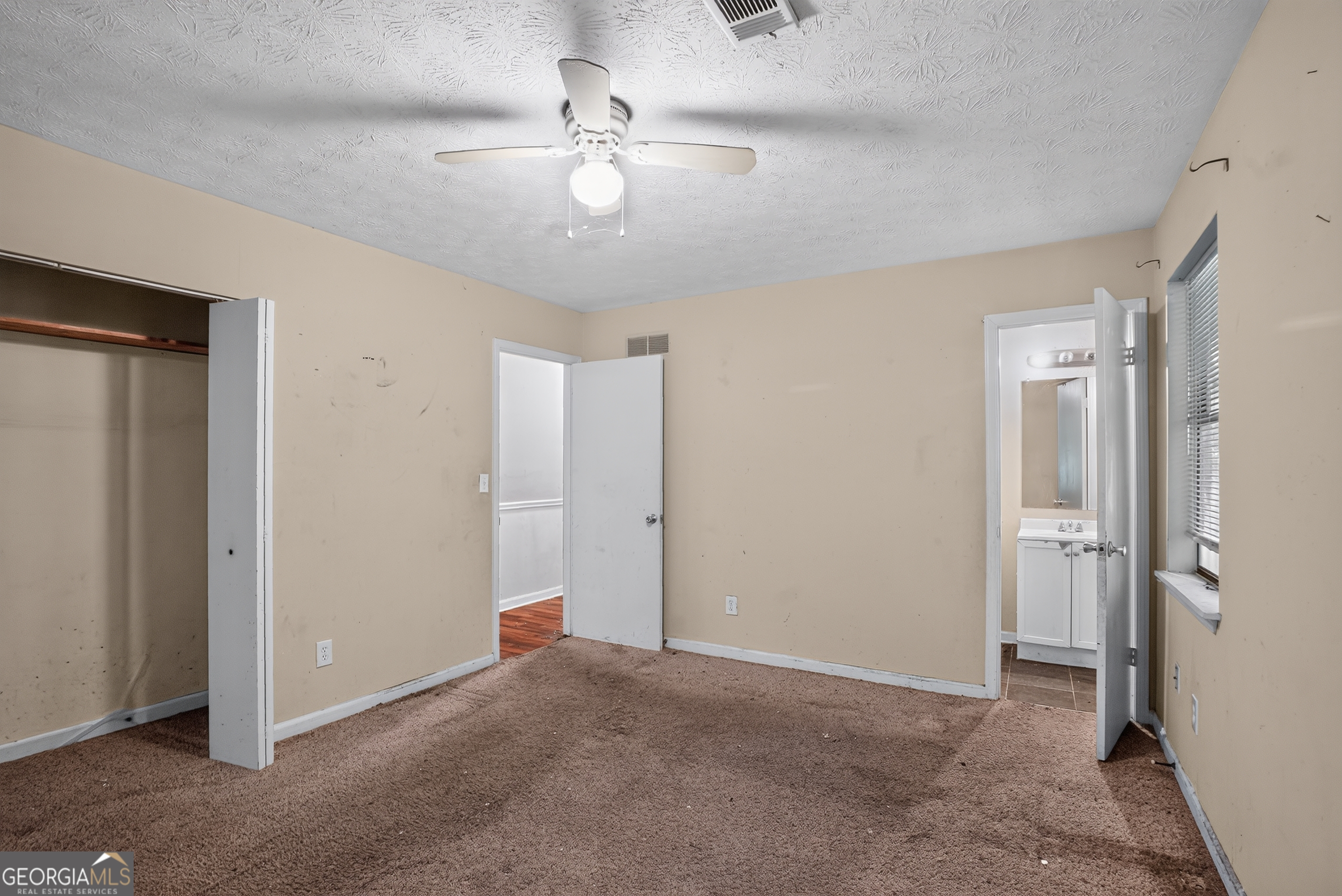 4981 Thompson Mill Road Lithonia GA 30038