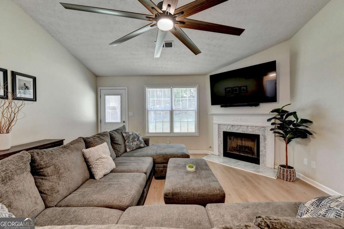 5295 Hillcrest Glenn Drive Sugar Hill GA 30518
