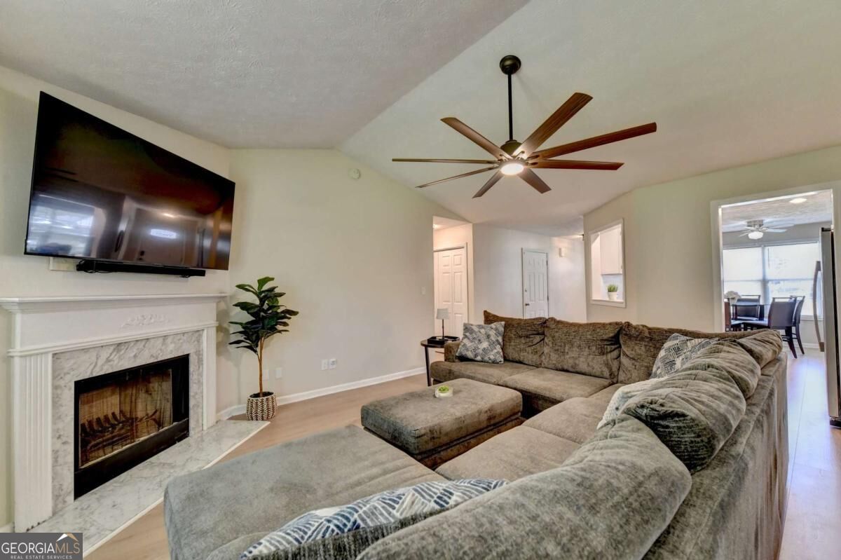5295 Hillcrest Glenn Drive Sugar Hill GA 30518