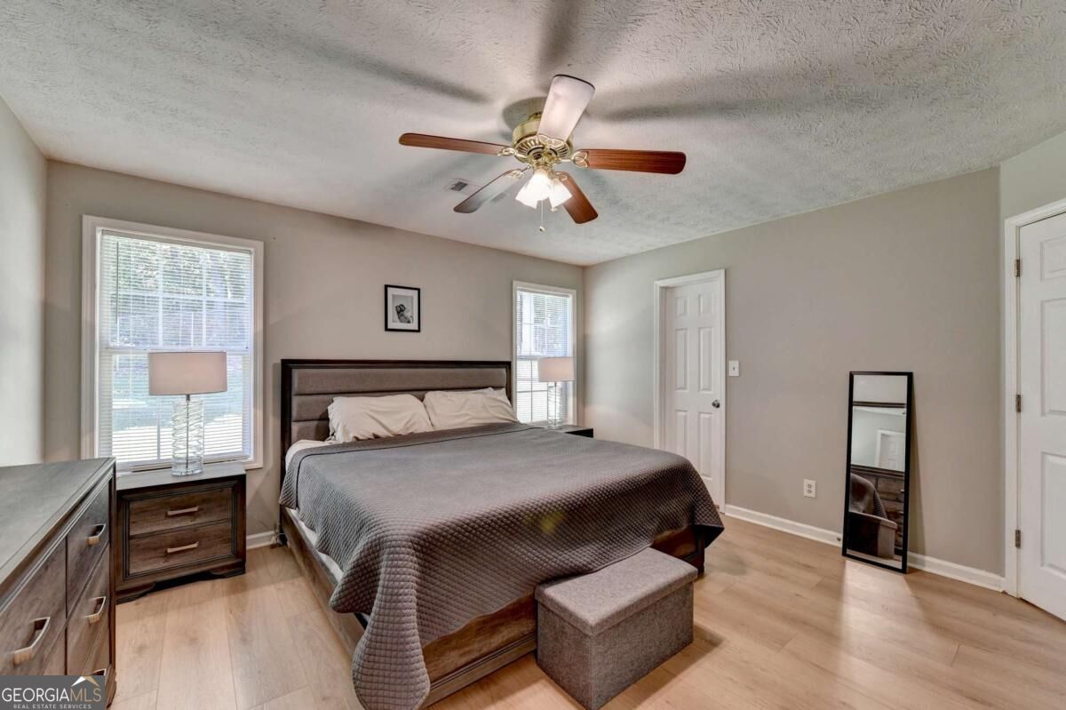 5295 Hillcrest Glenn Drive Sugar Hill GA 30518