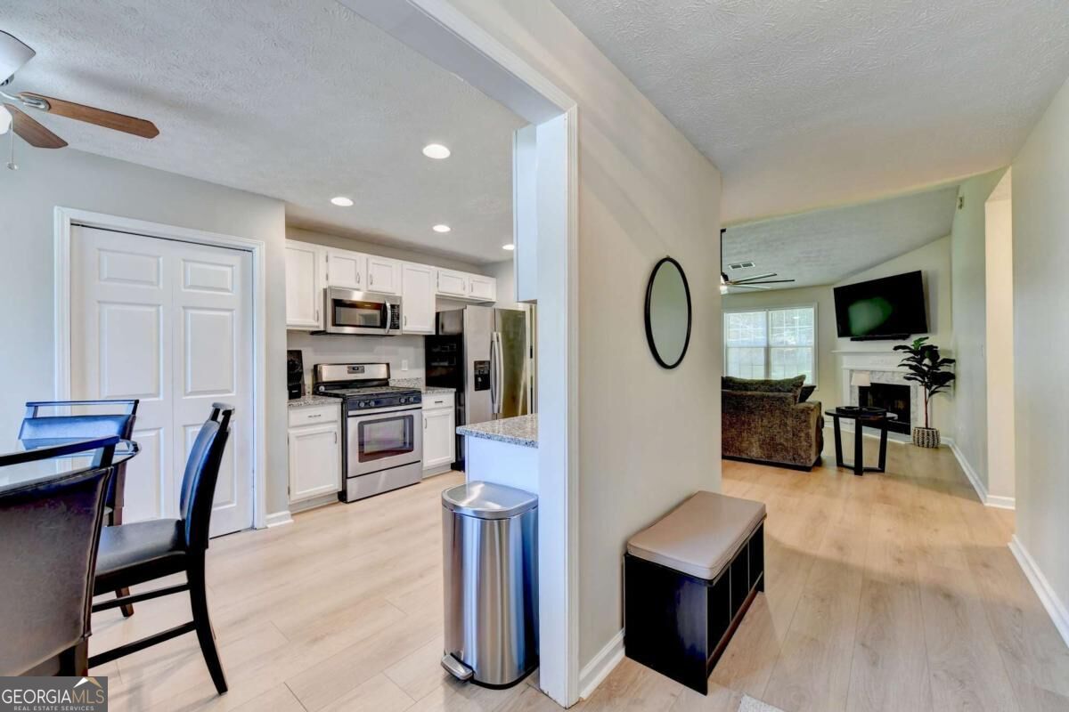 5295 Hillcrest Glenn Drive Sugar Hill GA 30518