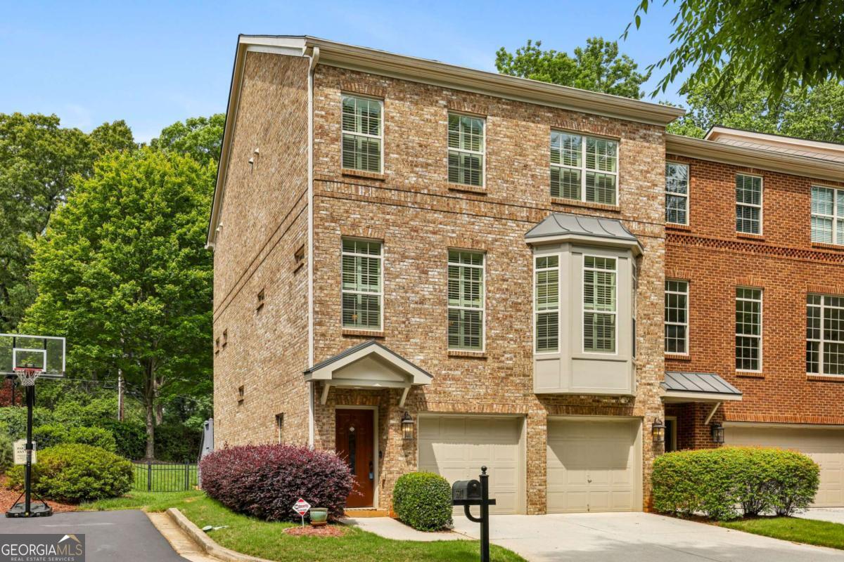 5577 Julian Place Atlanta GA 30342