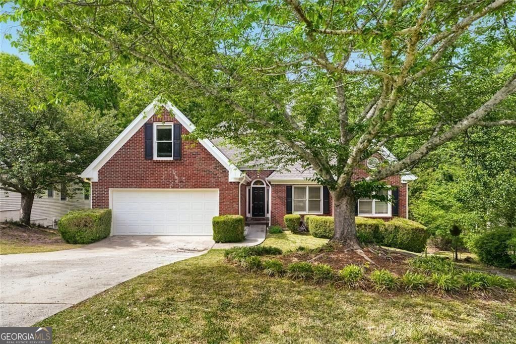 2128 Cluster Lane Grayson GA 30017