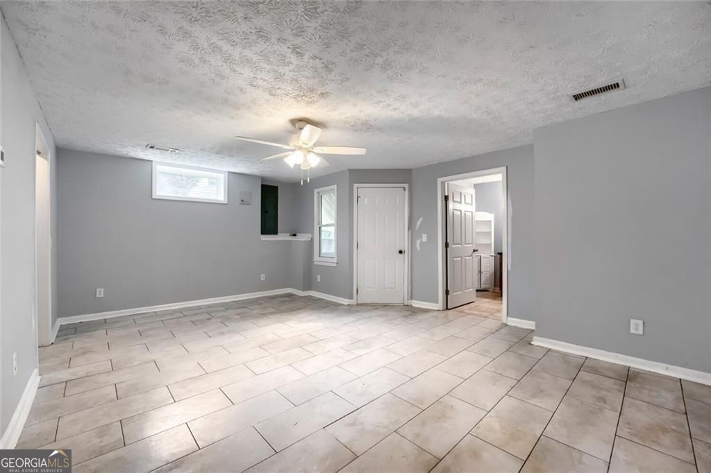 2128 Cluster Lane Grayson GA 30017