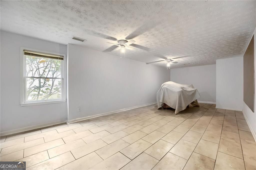 2128 Cluster Lane Grayson GA 30017