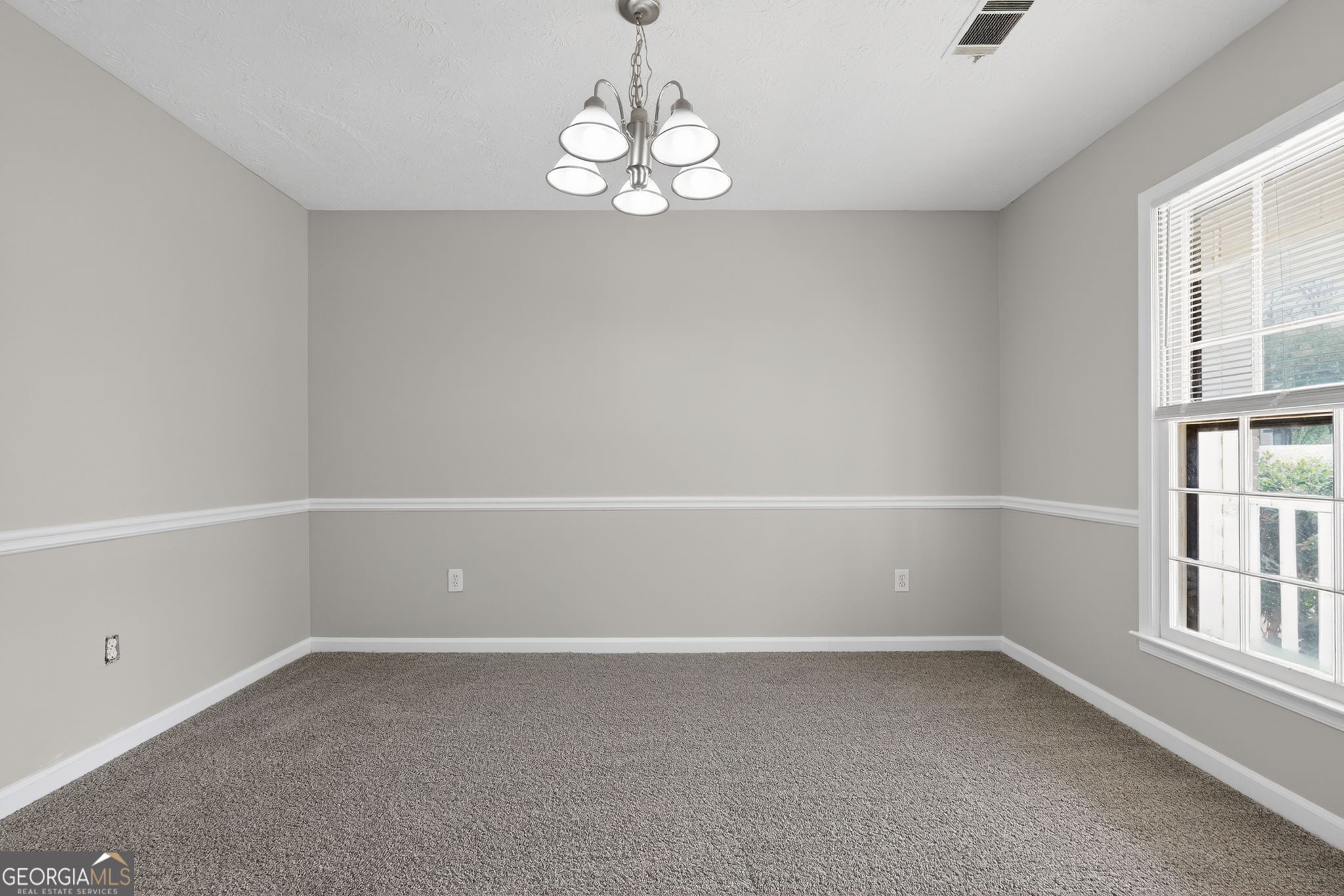 156 Blake Lane Ellenwood GA 30294