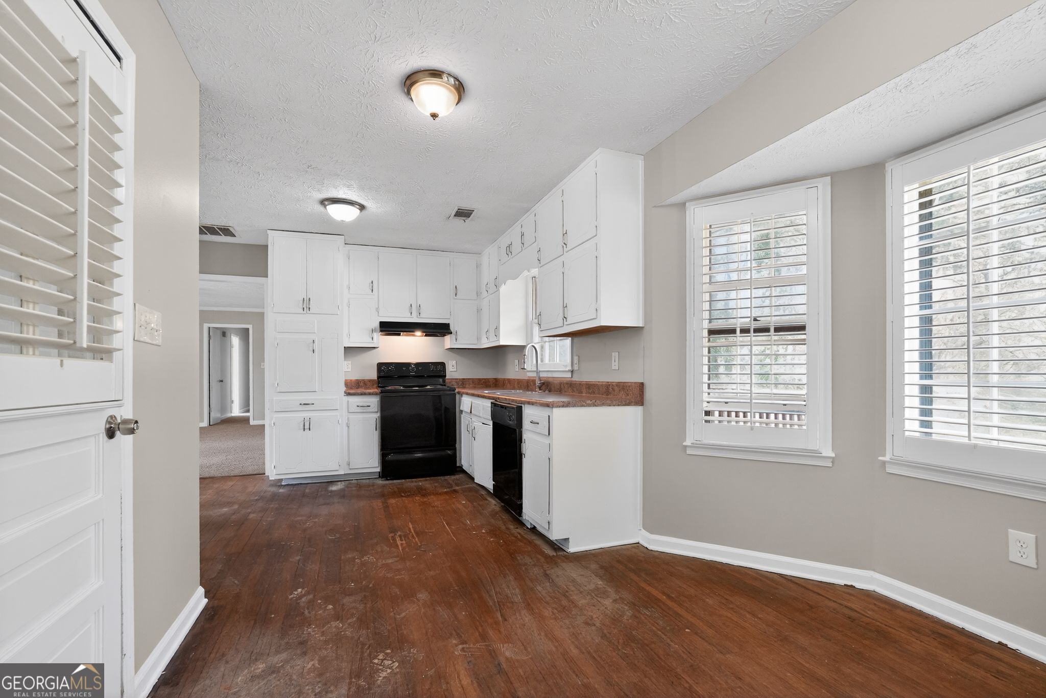 156 Blake Lane Ellenwood GA 30294