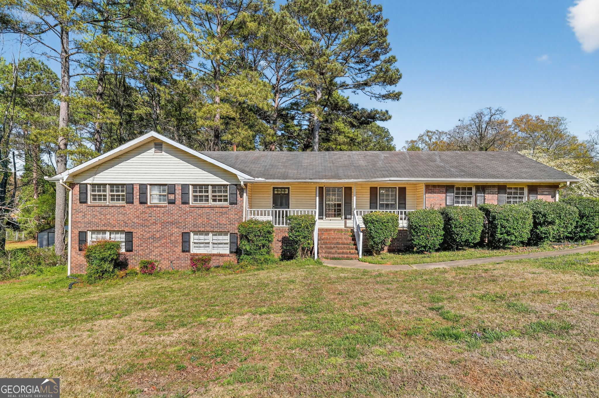 156 Blake Lane Ellenwood GA 30294