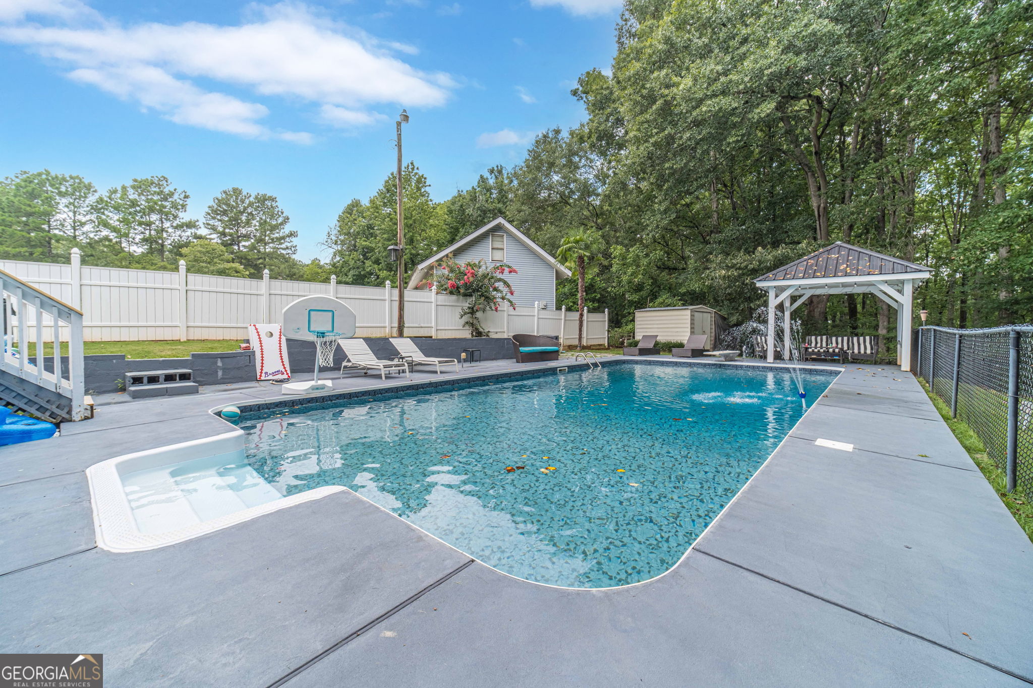 7168 Highway 81 Monroe GA 30656