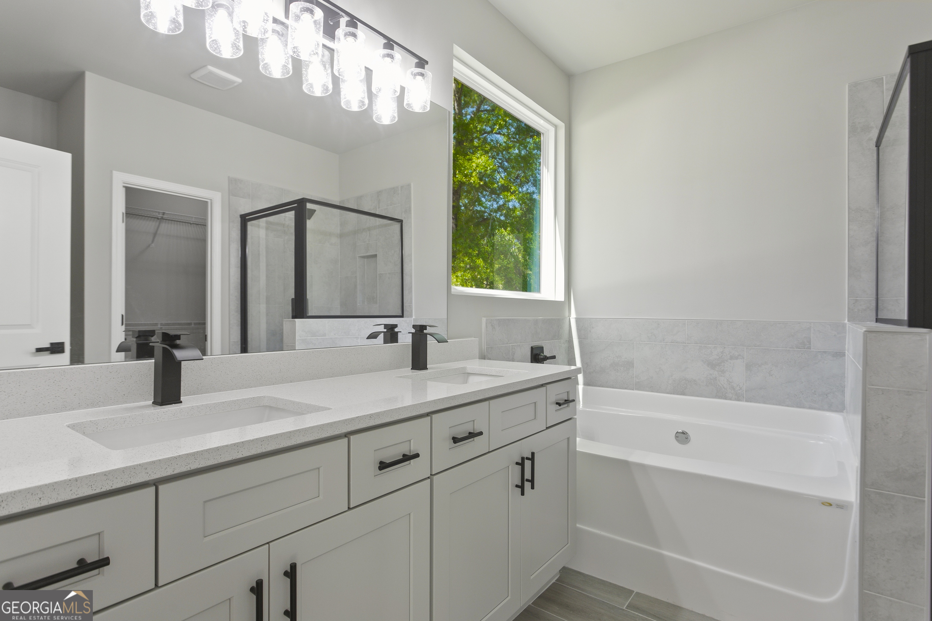 2557 Casablanca Drive Conyers GA 30012