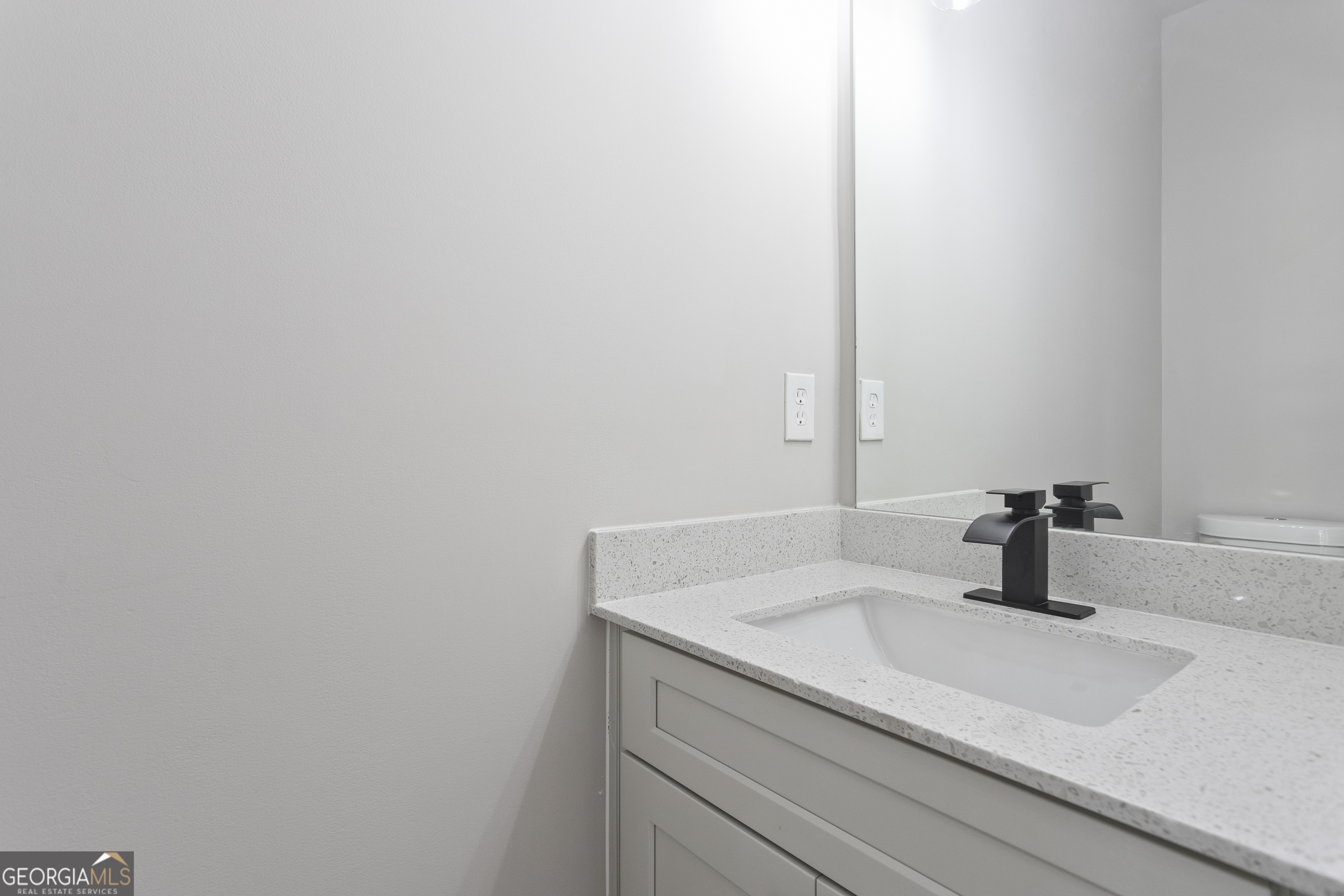 2557 Casablanca Drive Conyers GA 30012