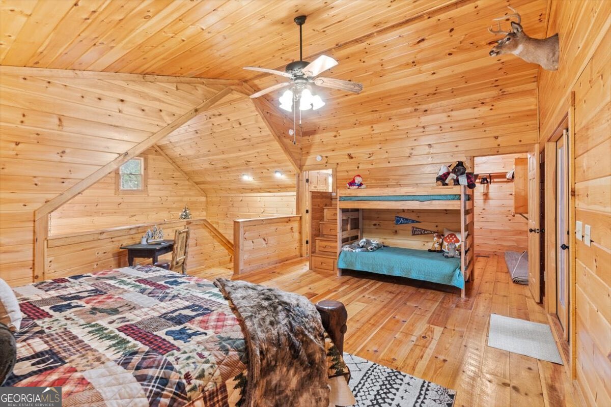 61 Grove Lane Ellijay GA 30540
