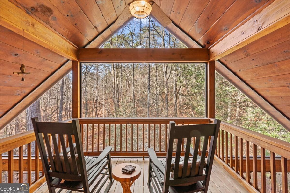 61 Grove Lane Ellijay GA 30540