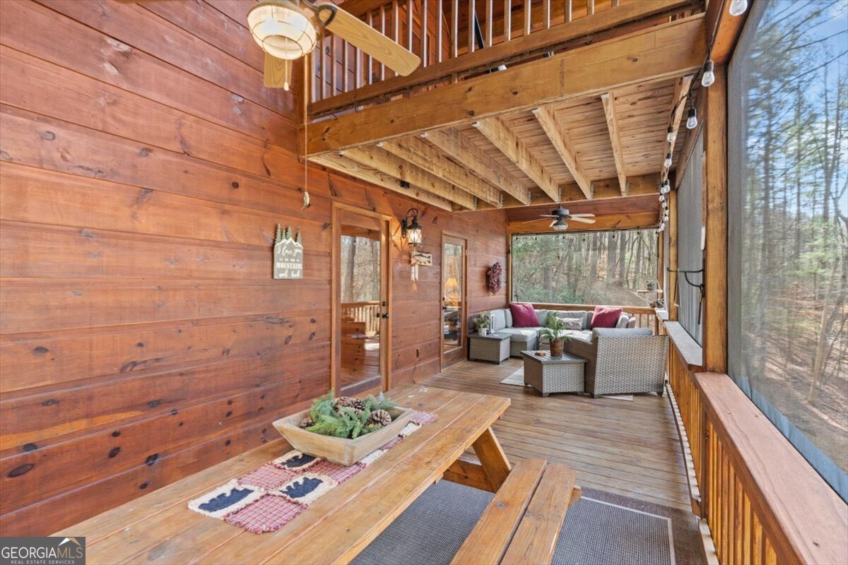 61 Grove Lane Ellijay GA 30540