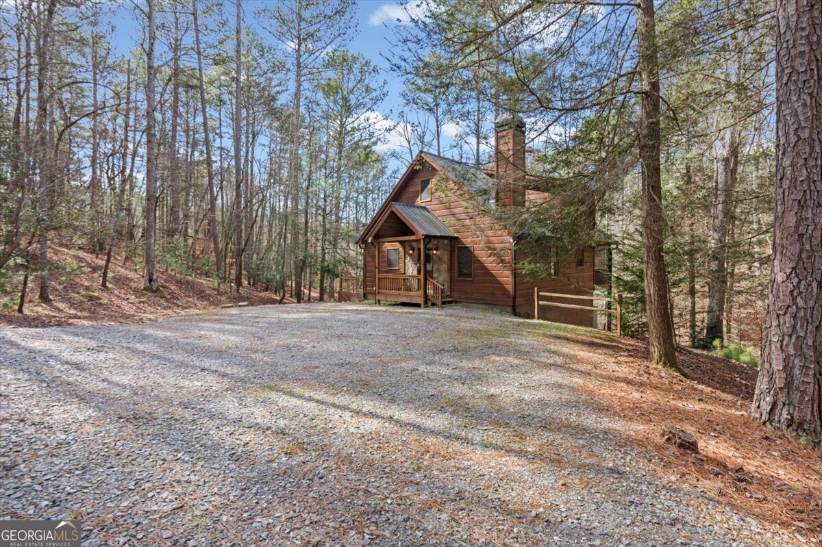 61 Grove Lane Ellijay GA 30540