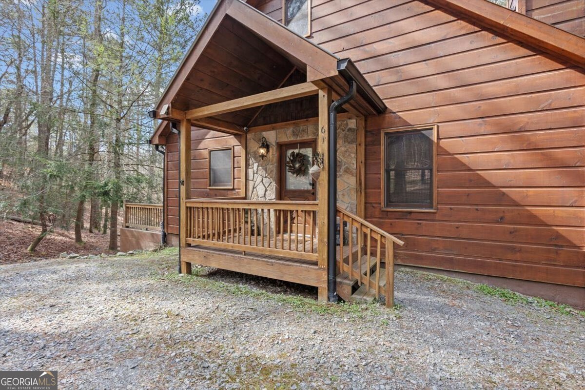 61 Grove Lane Ellijay GA 30540