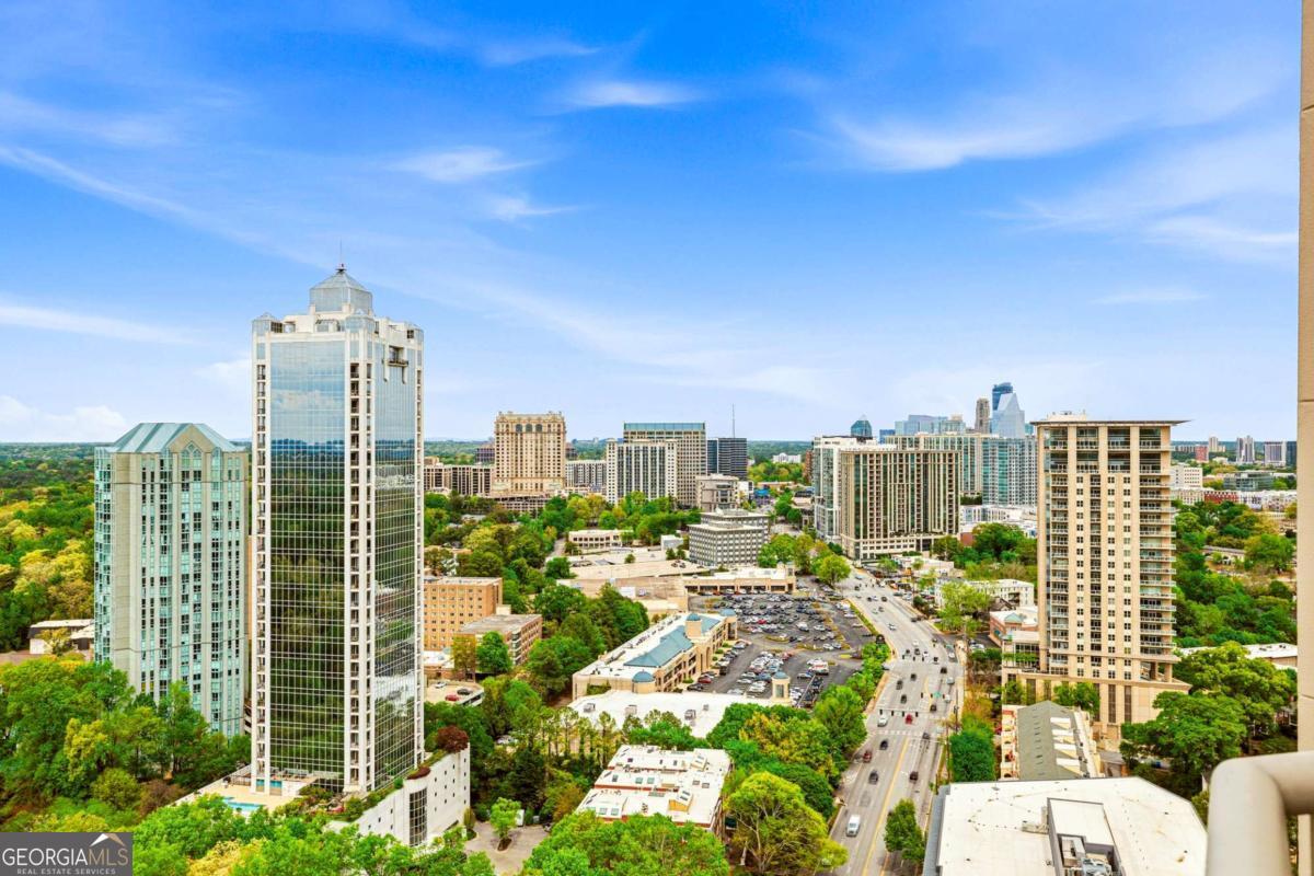 2795 Peachtree Road NE Atlanta GA 30305
