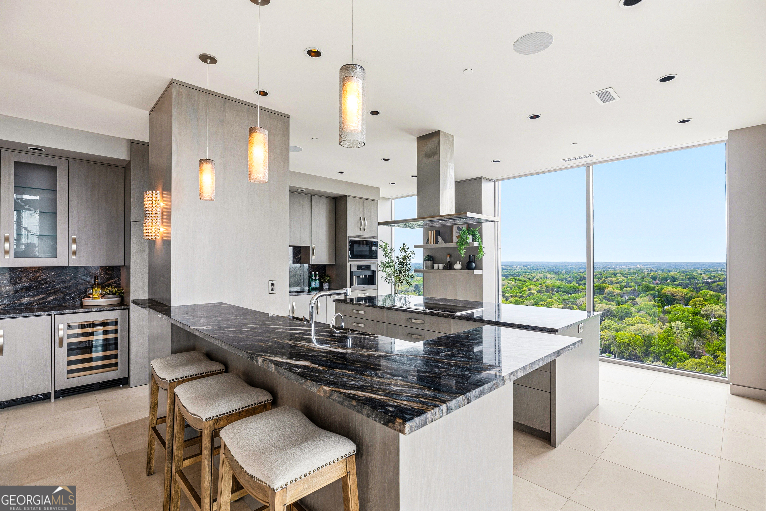2795 Peachtree Road NE Atlanta GA 30305