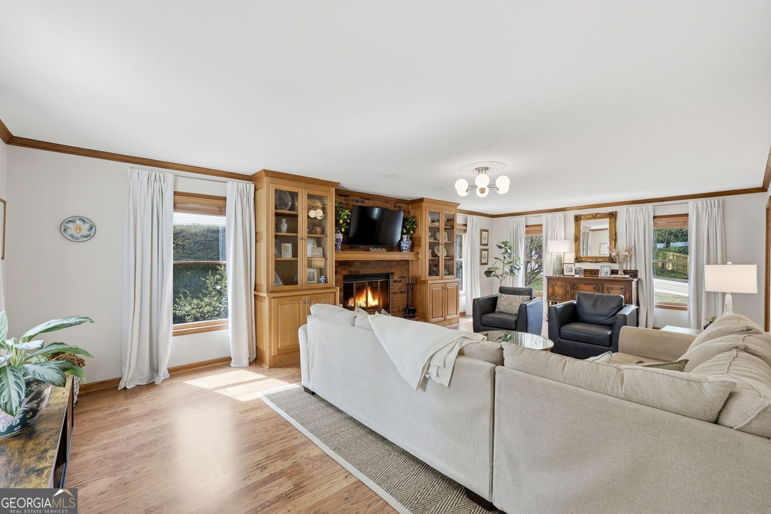 560 Long Oak Drive Gainesville GA 30501