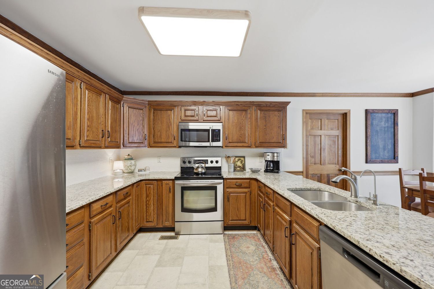 560 Long Oak Drive Gainesville GA 30501