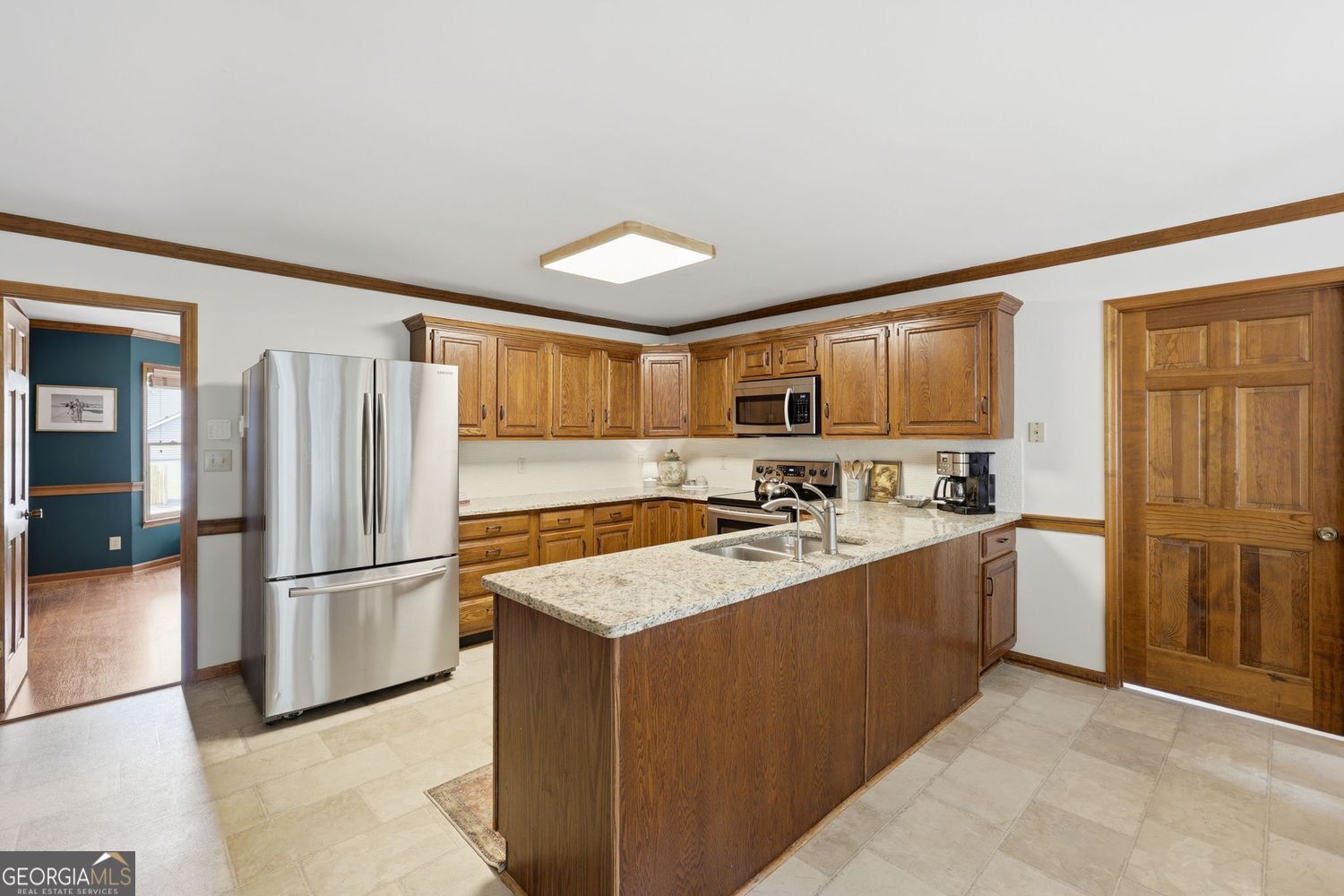 560 Long Oak Drive Gainesville GA 30501