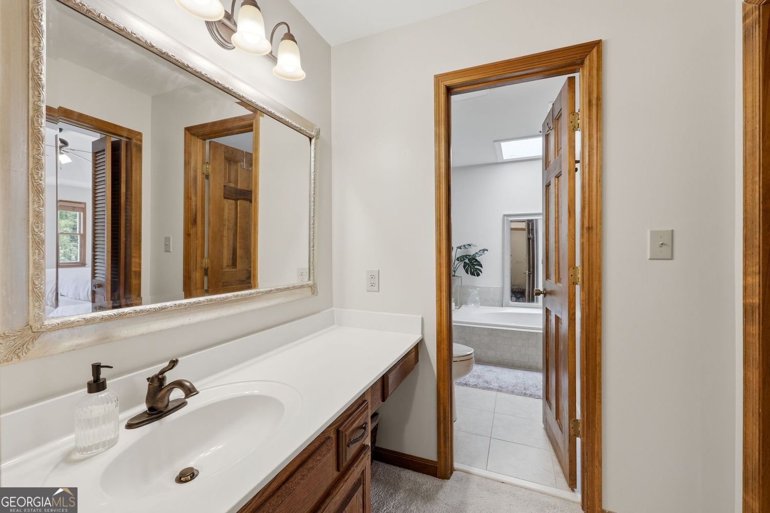 560 Long Oak Drive Gainesville GA 30501