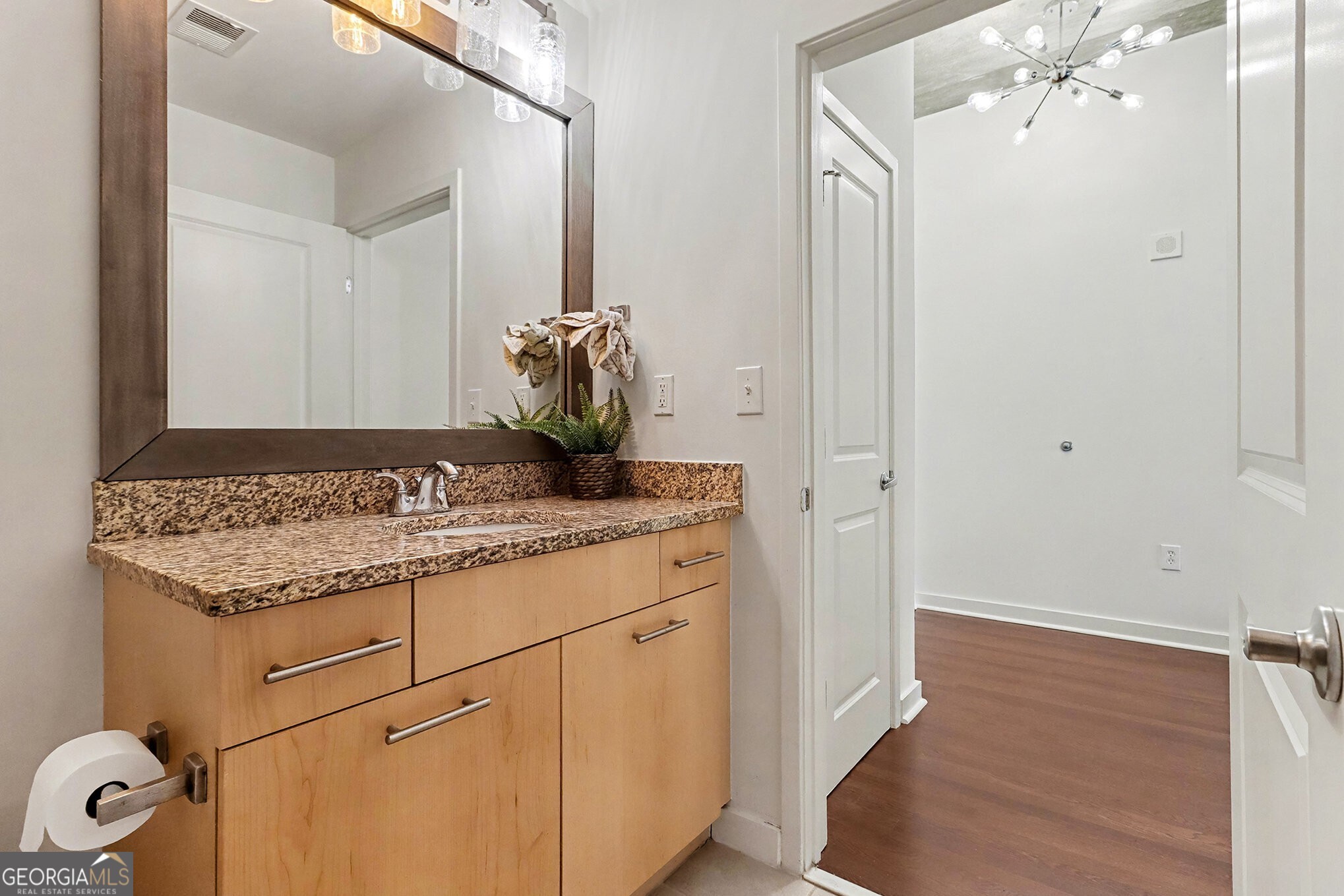 3324 Peachtree Road NE Atlanta GA 30326