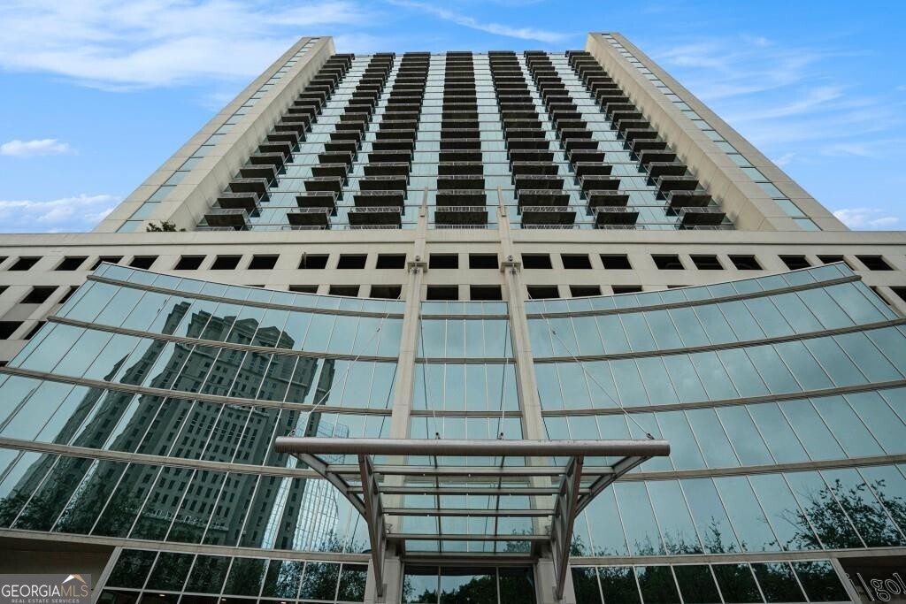 3324 Peachtree Road NE Atlanta GA 30326