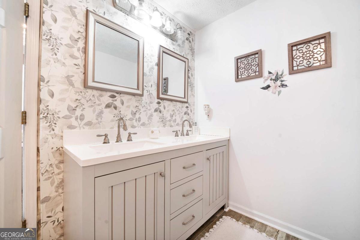 184 Glenn Eagles Way Hiram GA 30141