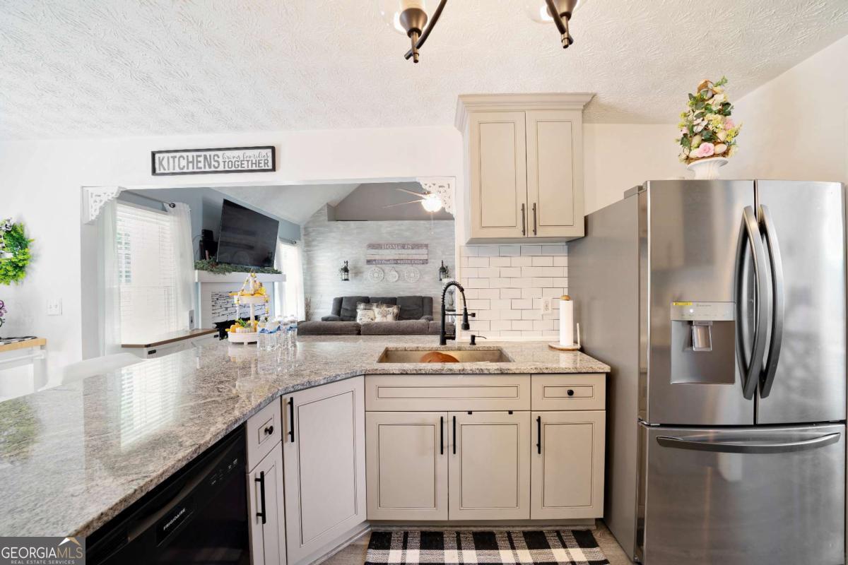 184 Glenn Eagles Way Hiram GA 30141