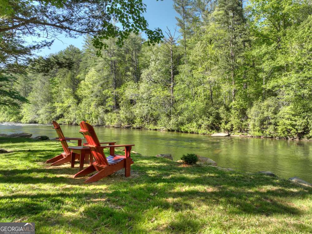 730 Riverside Lane Blue Ridge GA 30513