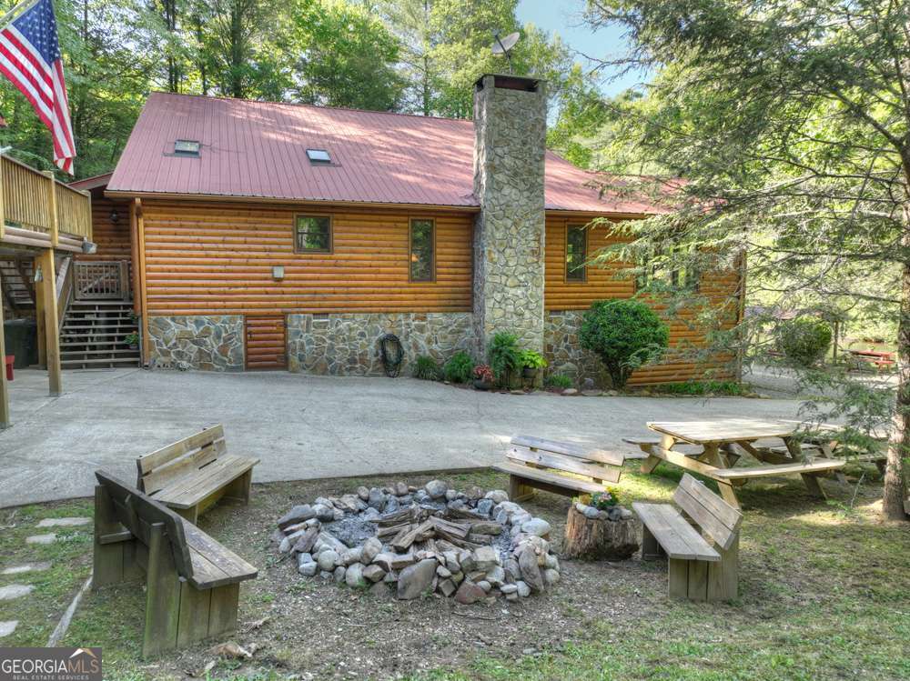 730 Riverside Lane Blue Ridge GA 30513