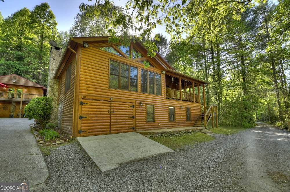 730 Riverside Lane Blue Ridge GA 30513