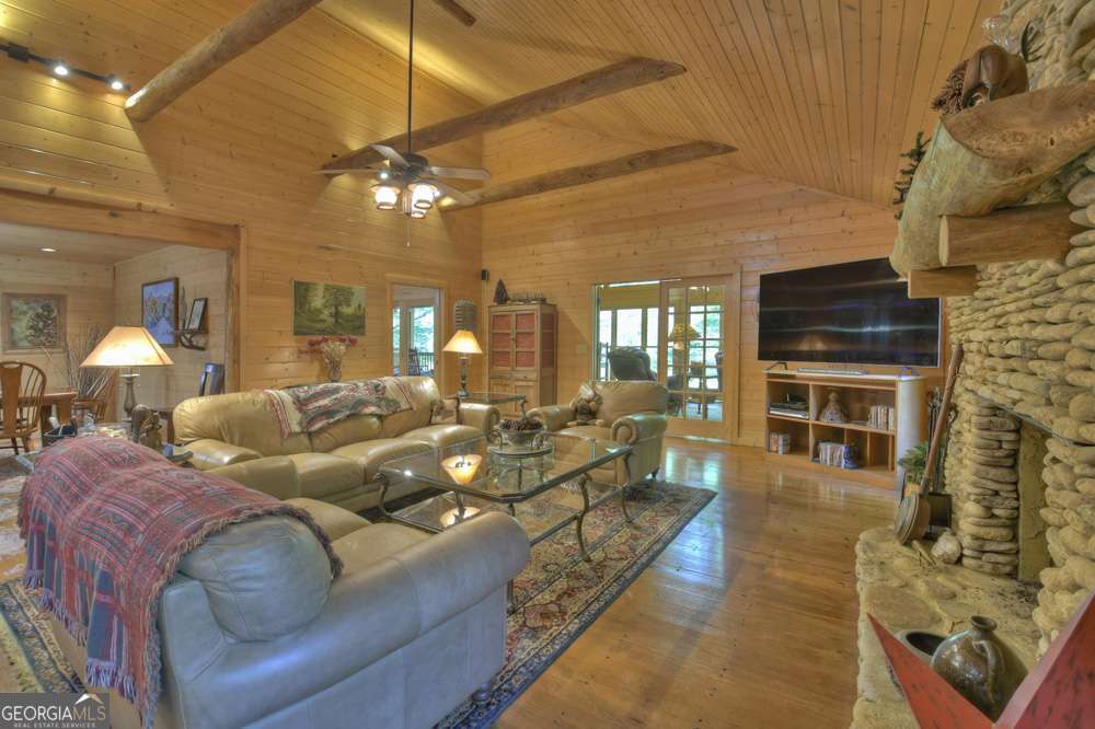 730 Riverside Lane Blue Ridge GA 30513