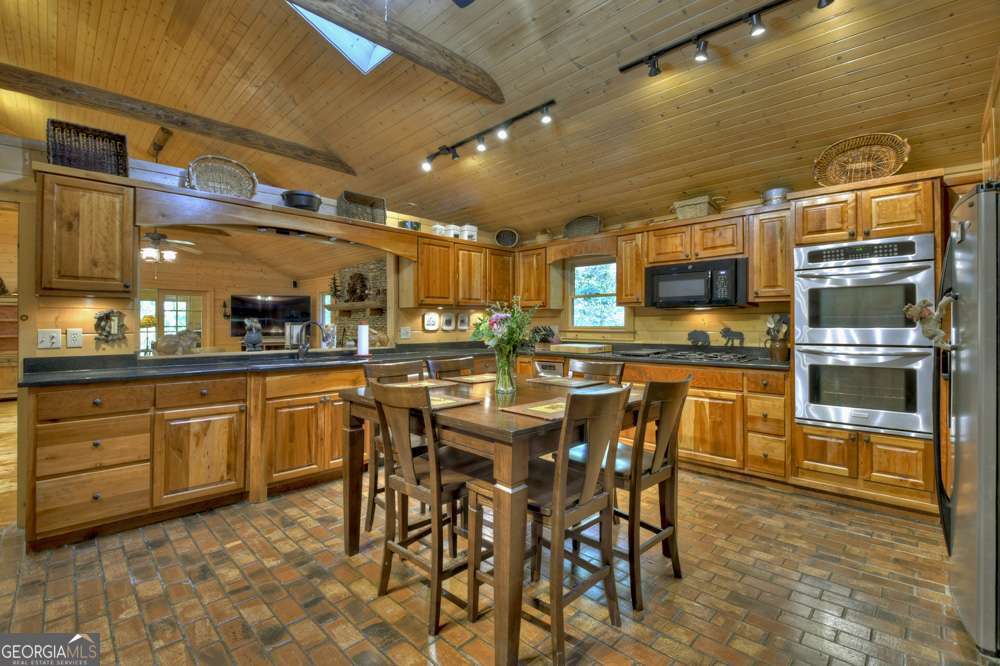 730 Riverside Lane Blue Ridge GA 30513