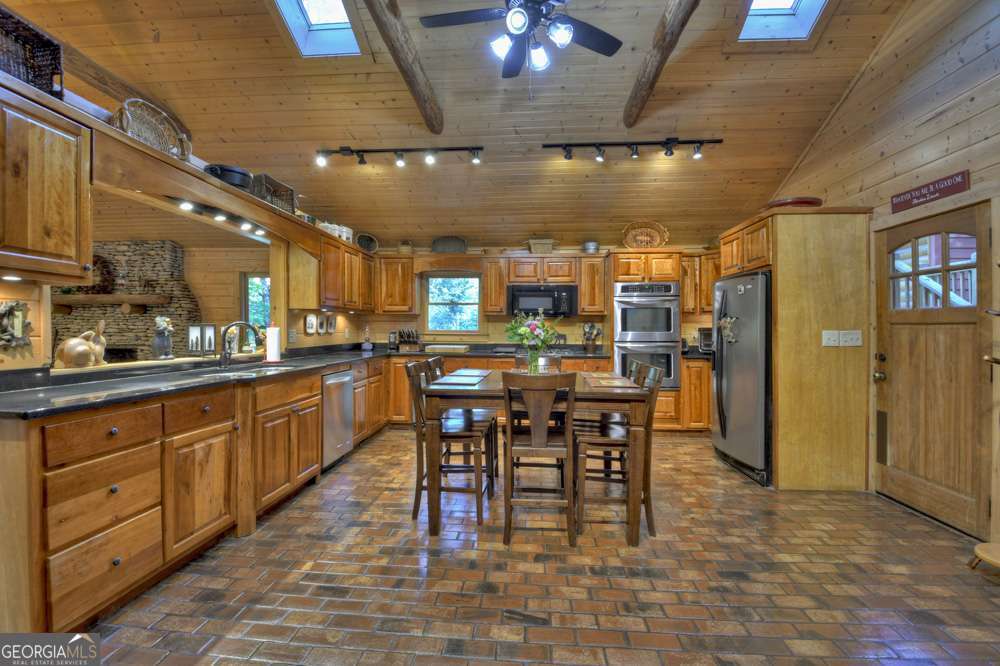 730 Riverside Lane Blue Ridge GA 30513