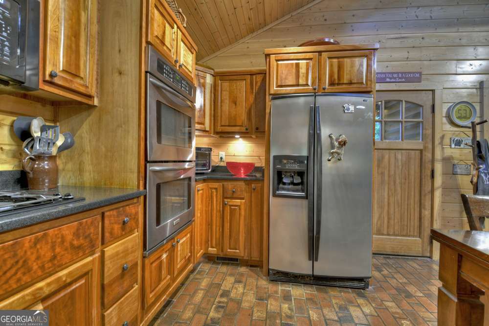 730 Riverside Lane Blue Ridge GA 30513