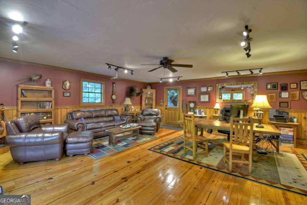 730 Riverside Lane Blue Ridge GA 30513