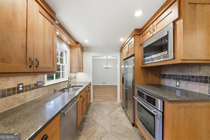 4073 Lake Erin Court Tucker GA 30084