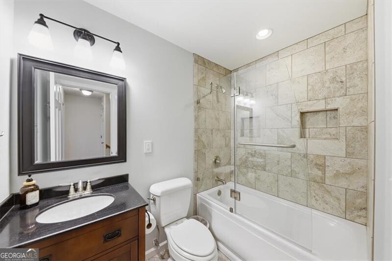 4073 Lake Erin Court Tucker GA 30084