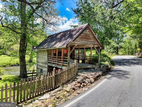 2350 Dial Road Blue Ridge GA 30513